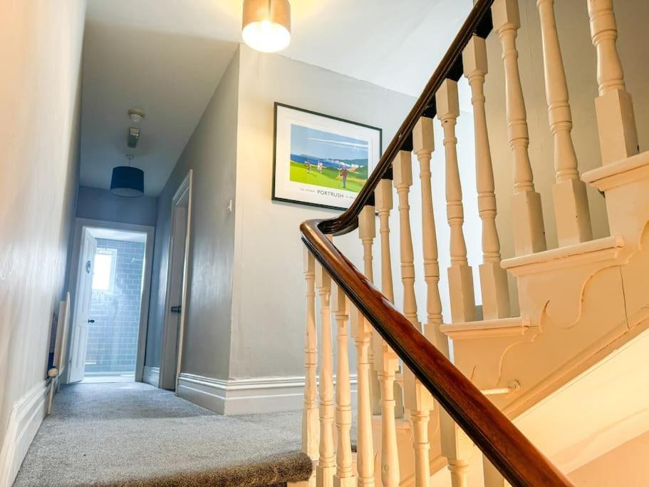 The Victorian Townhouse Portrush Villa Dış mekan fotoğraf